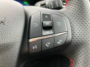 FORD KUGA 2023 (72)