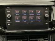 VOLKSWAGEN T-CROSS 2020 (20)