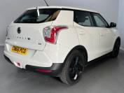 SSANGYONG TIVOLI 2016 (66)