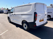FORD TRANSIT CUSTOM 2024 (24)
