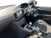 PEUGEOT 308 2016 (16)