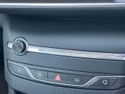 PEUGEOT 308 2016 (16)