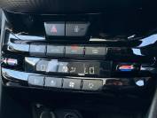 PEUGEOT 2008 2018 (67)