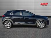 KIA STONIC 2024 (24)