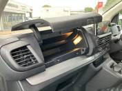 VAUXHALL VIVARO 2025 (25)