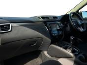 NISSAN QASHQAI 2018 (18)