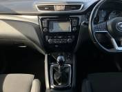 NISSAN QASHQAI 2018 (18)