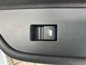VAUXHALL ASTRA 2025 (25)