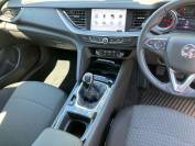VAUXHALL INSIGNIA 2017 (17)
