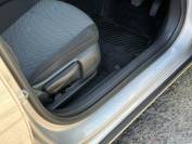 VAUXHALL INSIGNIA 2017 (17)