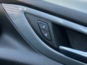 VAUXHALL INSIGNIA 2017 (17)