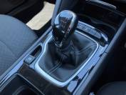 VAUXHALL INSIGNIA 2017 (17)