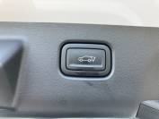HYUNDAI KONA 2025 (74)