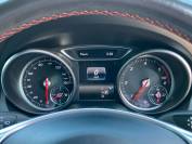 MERCEDES-BENZ GLA 2018 (18)