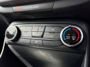 FORD FIESTA 2022 (22)
