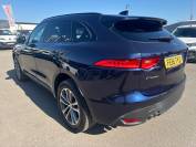 JAGUAR F-PACE 2018 (18)