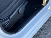 HYUNDAI I10 2018 (18)