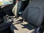 FORD KUGA 2025 (25)