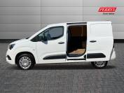 VAUXHALL COMBO CARGO 2022 (22)