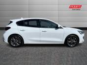 FORD FOCUS 2023 (72)