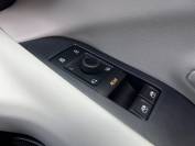 FORD EXPLORER 2024 (74)