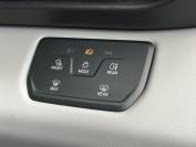 FORD EXPLORER 2024 (74)