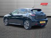 PEUGEOT 208 2021 (21)