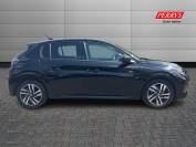 PEUGEOT 208 2021 (21)
