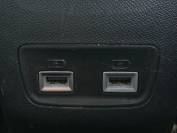 PEUGEOT 208 2021 (21)