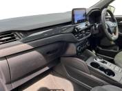 FORD KUGA 2023 (23)