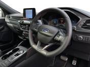 FORD KUGA 2023 (23)