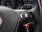 VOLKSWAGEN POLO 2018 (18)