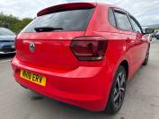VOLKSWAGEN POLO 2018 (18)