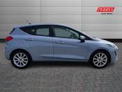 FORD FIESTA 2021 (21)
