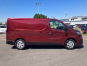 RENAULT TRAFIC 2022 (22)