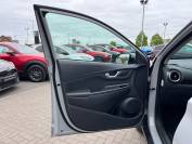HYUNDAI KONA 2022 (22)