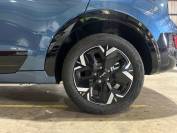 KIA NIRO 2025 (25)