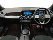 MERCEDES-BENZ GLB 2022 (22)