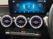 MERCEDES-BENZ GLB 2022 (22)