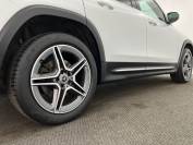 MERCEDES-BENZ GLB 2022 (22)