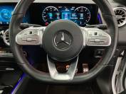 MERCEDES-BENZ GLB 2022 (22)