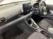MAZDA 2 HYBRID 2024 (74)
