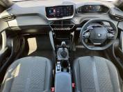 PEUGEOT 2008 2023 (73)