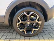 VAUXHALL CROSSLAND 2022 (22)