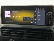 VAUXHALL VIVARO 2024 (74)