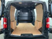 VAUXHALL VIVARO 2024 (74)