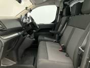 VAUXHALL VIVARO 2024 (74)
