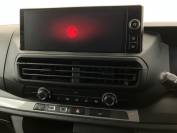 VAUXHALL VIVARO 2024 (74)