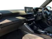 PEUGEOT 2008 2024 (24)