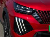 PEUGEOT 2008 2024 (24)